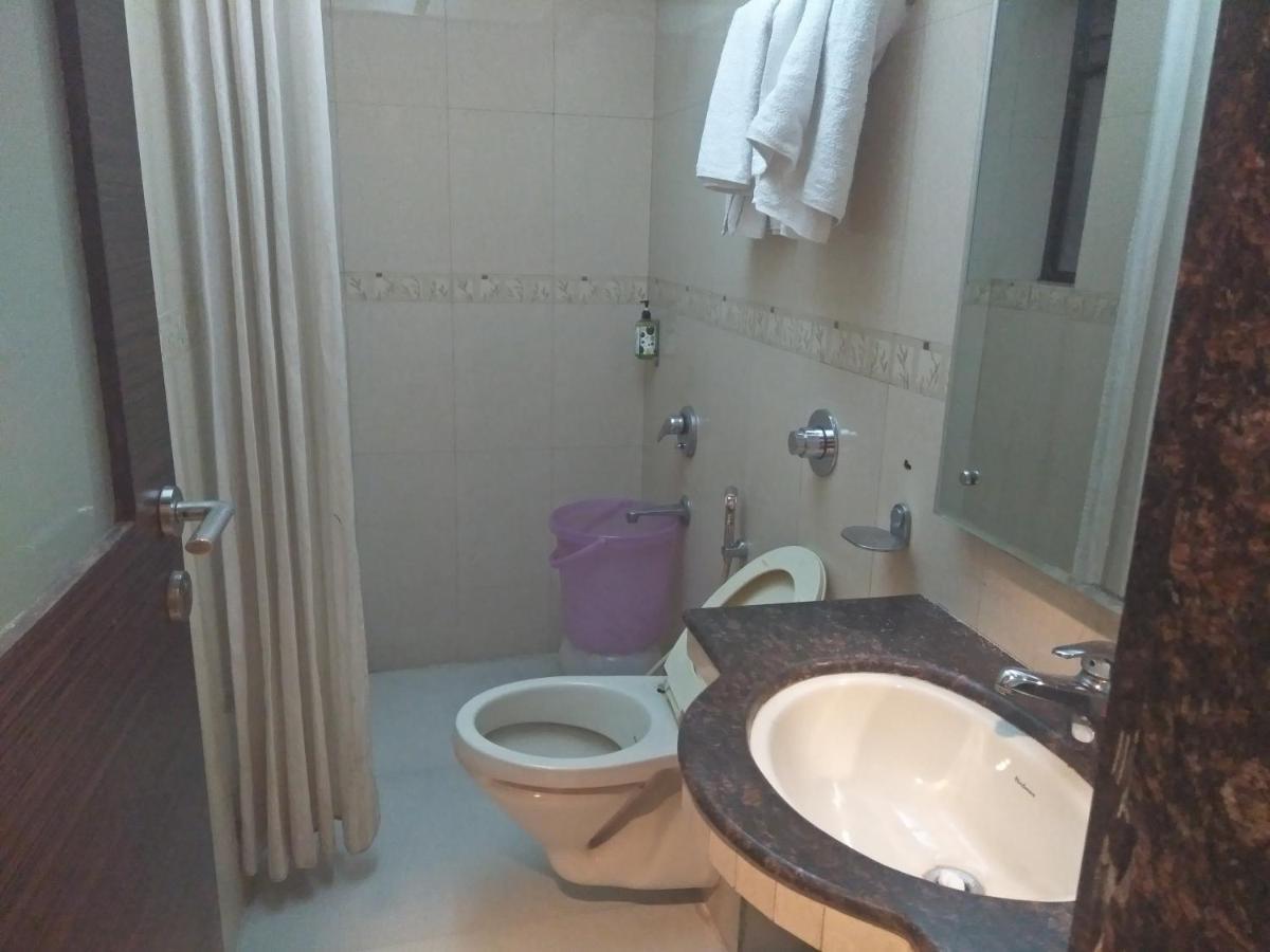 Treebo Trend Hotel Basera Pune Exterior foto