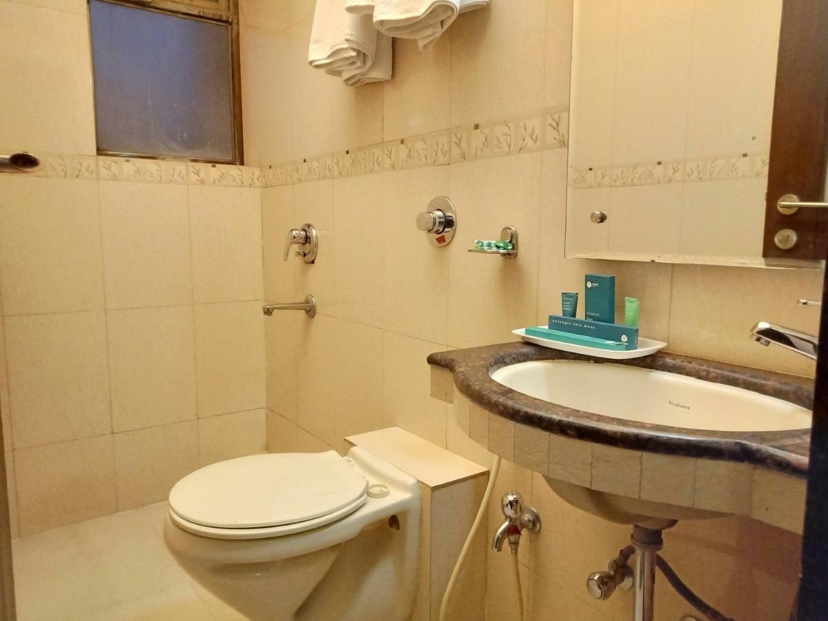 Treebo Trend Hotel Basera Pune Exterior foto
