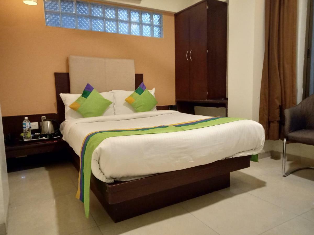 Treebo Trend Hotel Basera Pune Exterior foto