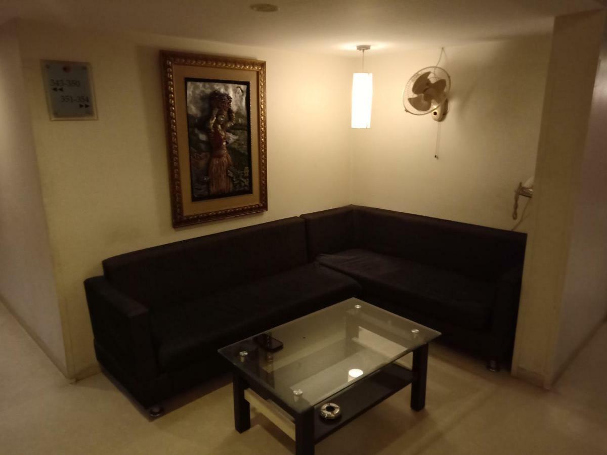 Treebo Trend Hotel Basera Pune Exterior foto